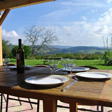 Holiday home Lovely Holiday With Pool In Lavoine
