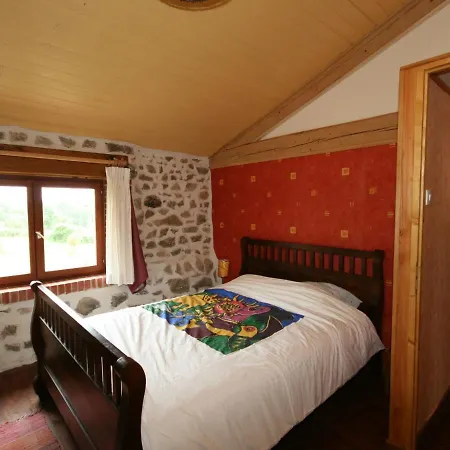 Holiday home Lovely Holiday With Pool In Lavoine Laprugne